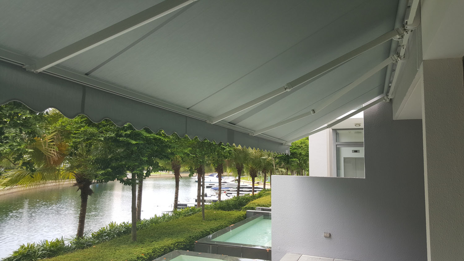 Alfresco Retractable Awning_45h